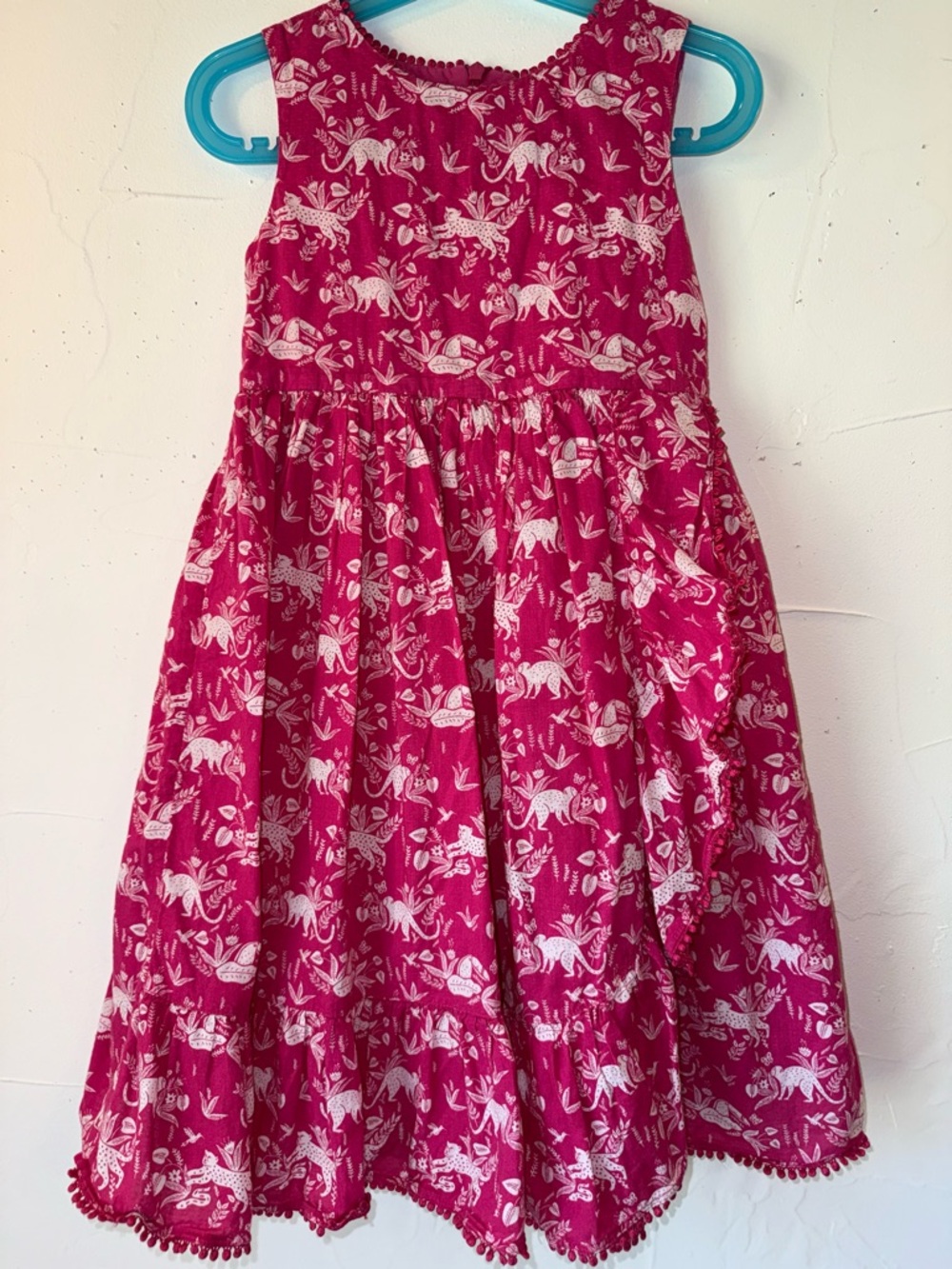 MINI BODEN GIRLS PINK ANIMAL / FLORAL PRINT RUFFLE DRESS COTYON SZ 4-5Y